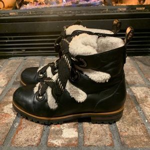 JIMMY CHOO ANKLE BOOTS!